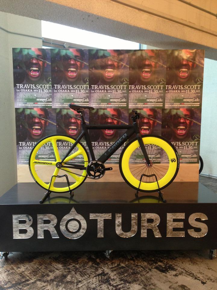 735TR Wild chartreuse Customized