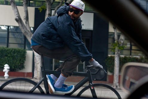 境界線を広げる偏愛者たち。