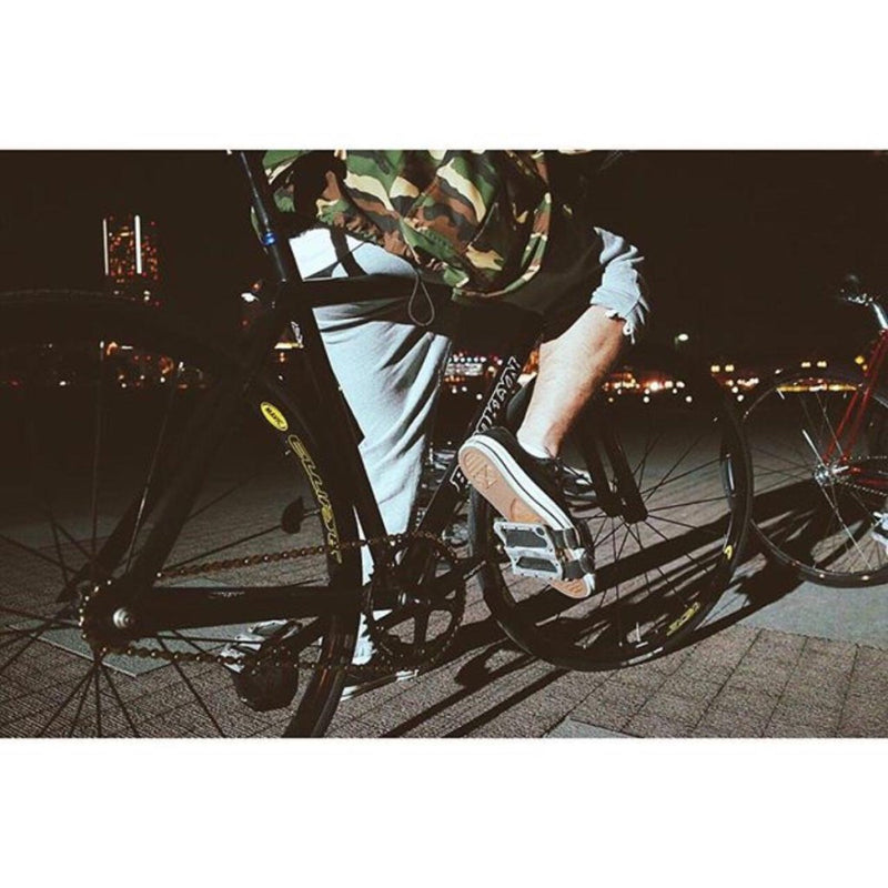 BROTURES YOKOHAMA STAFF BIKE.