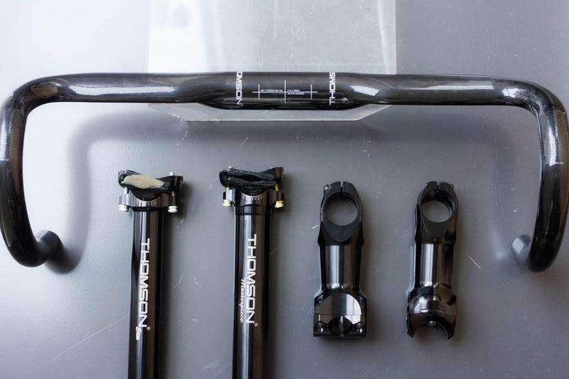 THOMSON LINE UP！！