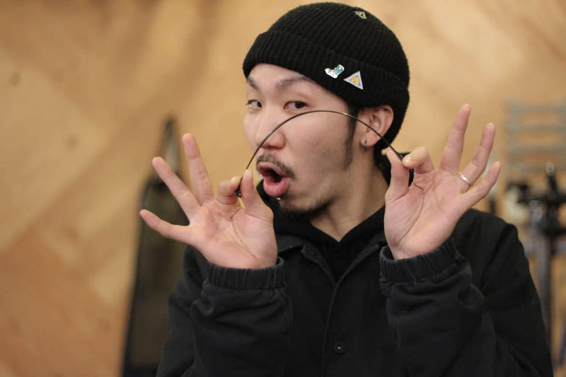 誰が興味あんねん！