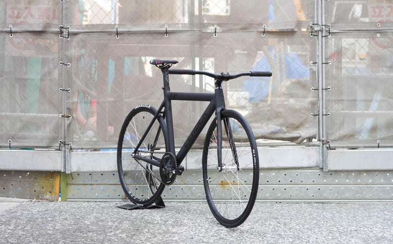 LEADER BIKES 725TRに”PROFILE”で組んだホイールを！！