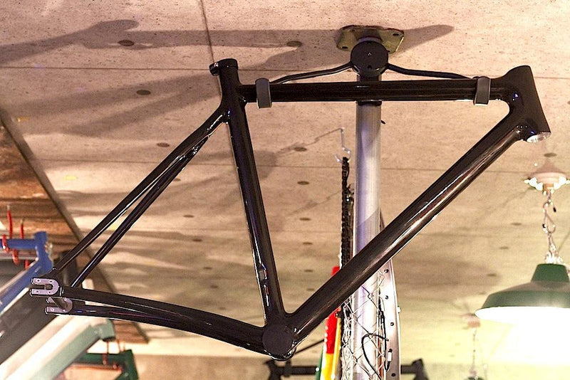 TSURUOKA RACING CARBON FRAME DETAIL