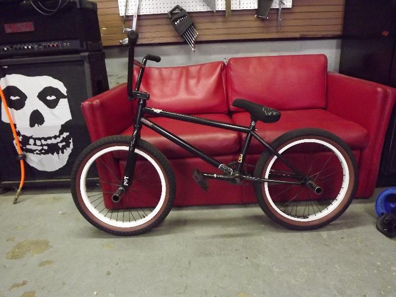 RED ITEMS TO YOUR BIKE!!!!!