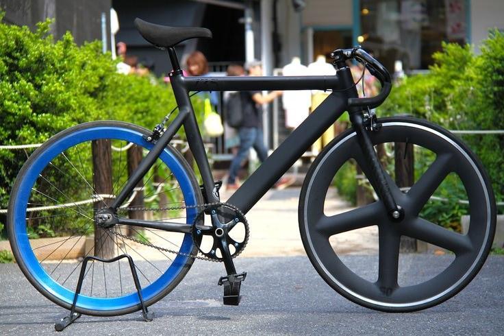 LEADER BIKES 735TR×5spoke Carbon wheel