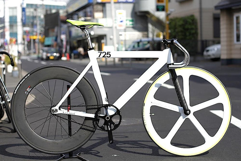 LEADER BIKE 735TR w/AEROSPOKE + BROTURES SHRED WHEEL