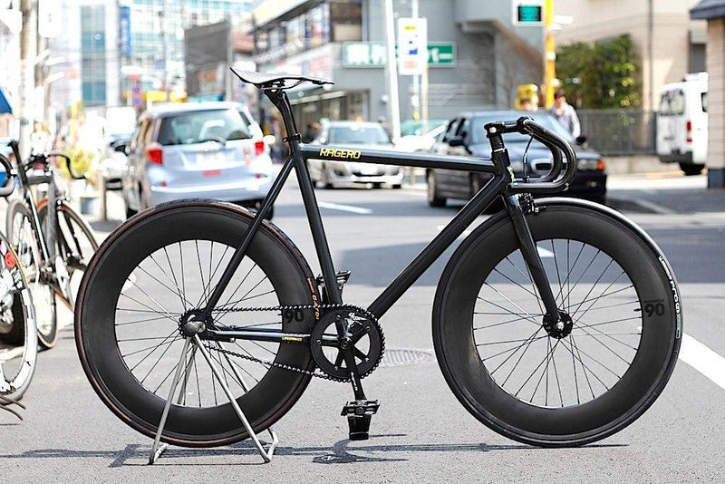 LEADER BIKE KAGERO Phantom Pearl which have been built up recently.