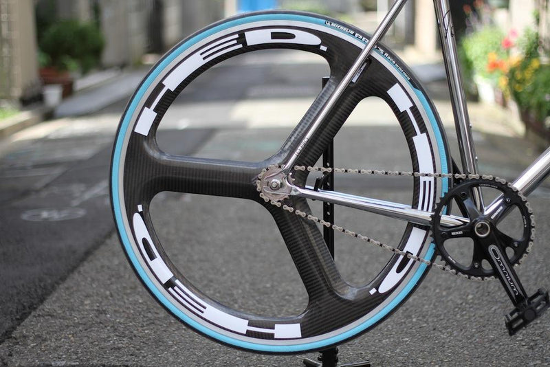 AFFINITY CYCLES LO PRO CHROME DETAIL