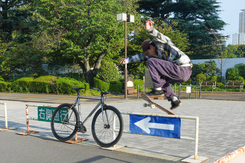 なぜスケーターはピストバイクに惹かれるのか