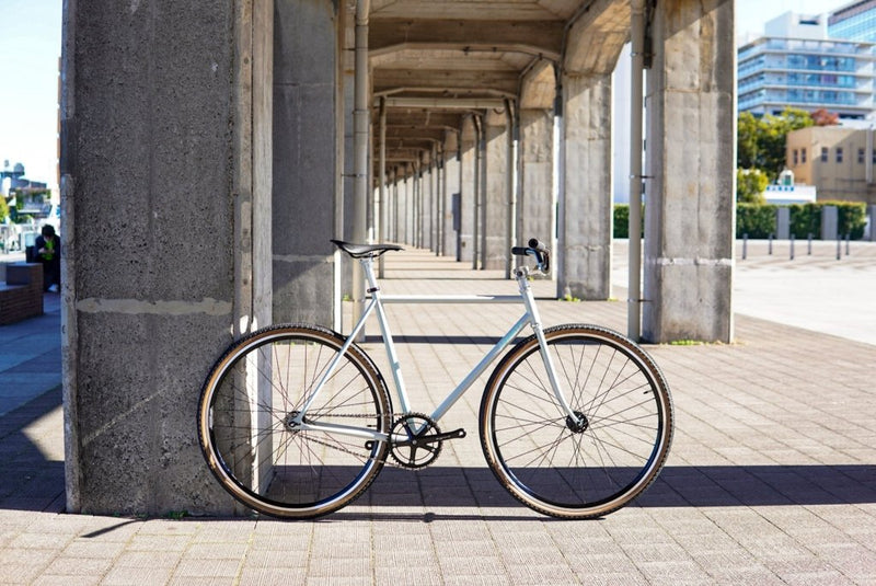 「METROPOLITAN」在庫あります。