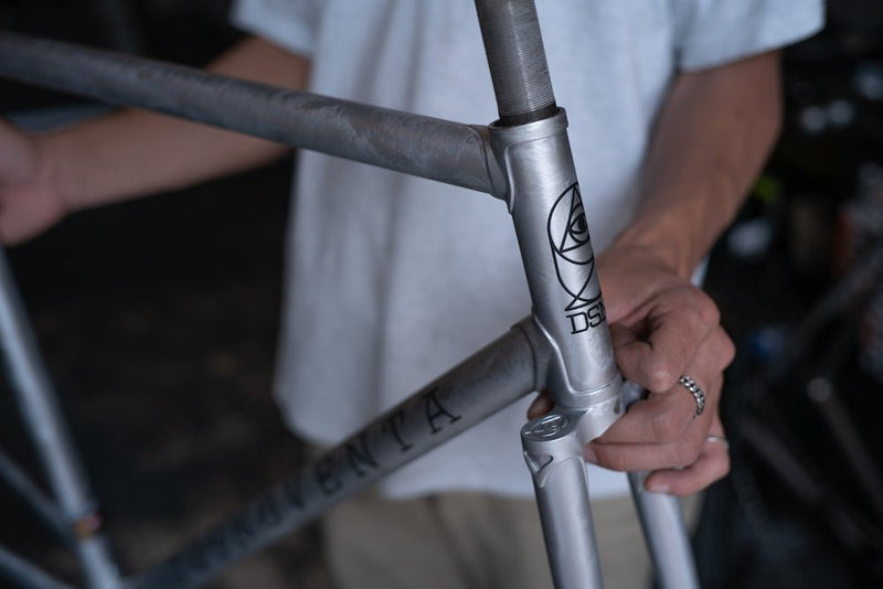 この春、載せ替えたいフレーム５選。