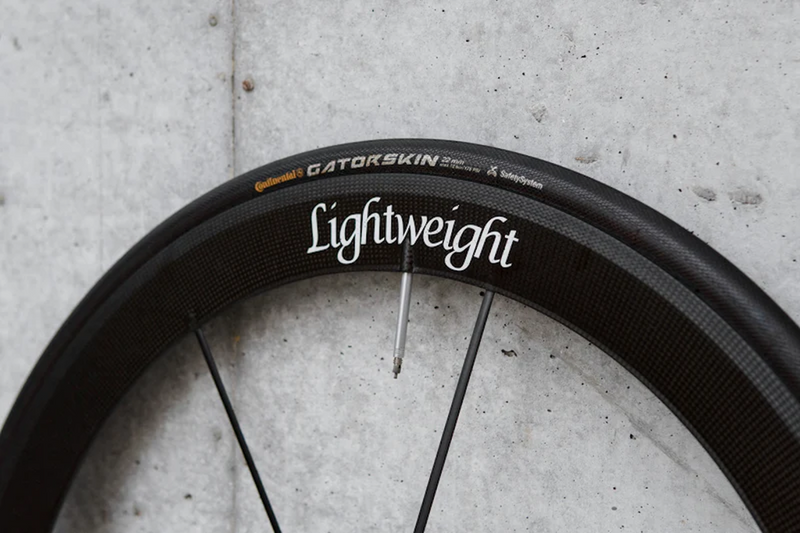 LIGHTWEIGHT AUTOBAHN VR8 CARBON WHEEL (FRONT / TUBULAR) 【USED】