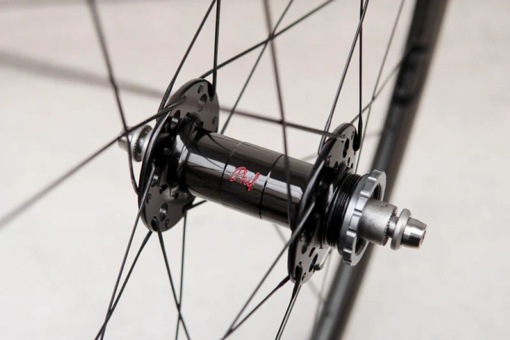 値下げしました、来週には戻します。BROTURES 完組ホイール 700C cycledesign（サイクルデザイン）REARWHEEL（リア クロス用ホイール