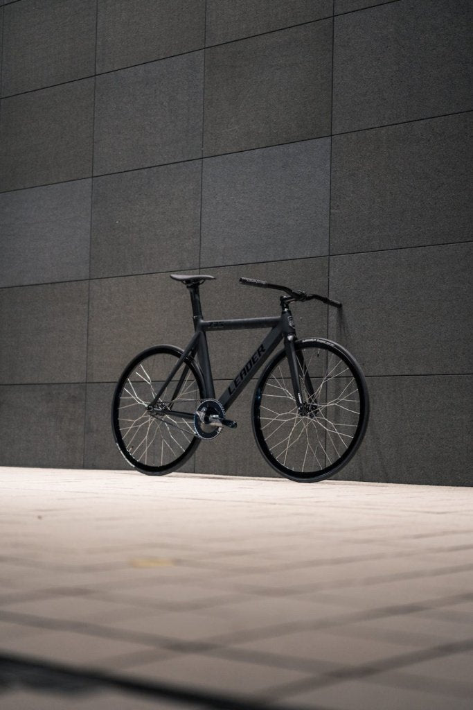 ピストは違和感を楽しむ乗り物だ。