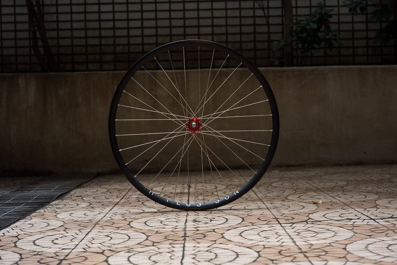 小さなハブとアーチタイプは仲がいい。