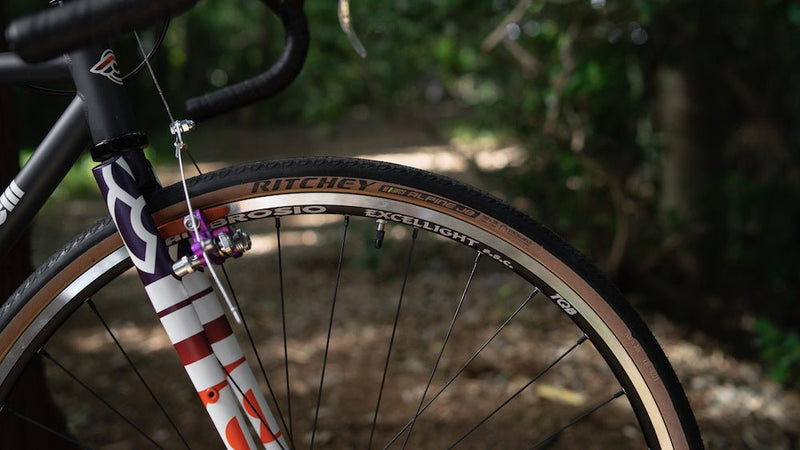 ひとクセあるタイヤはいかが？