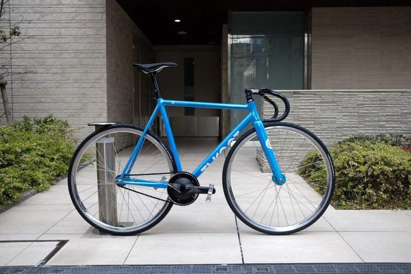 セールを機にバラ完で組む。