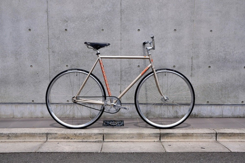 シルバーパーツで男らしく