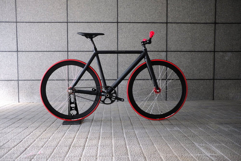 自動車好きの為のピストパーツ。