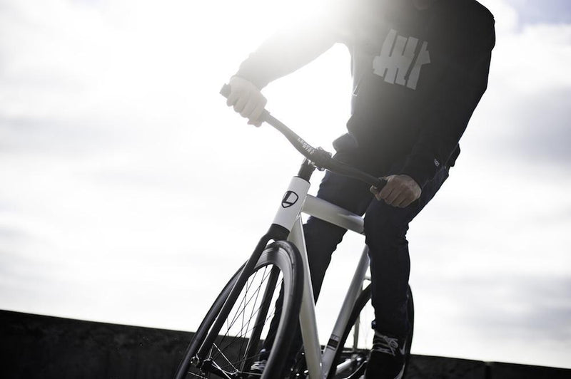 新生活の通勤はピストバイクで