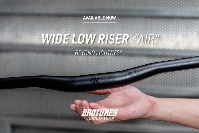 軽さのその先へ。 — WIDE LOW RISER 