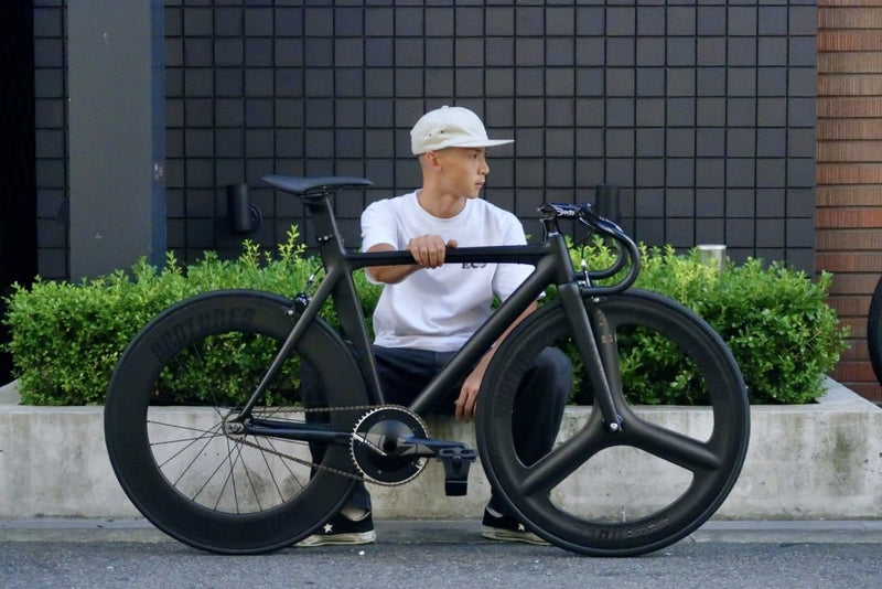 BROTURESらしいカスタムをアッセンブル。