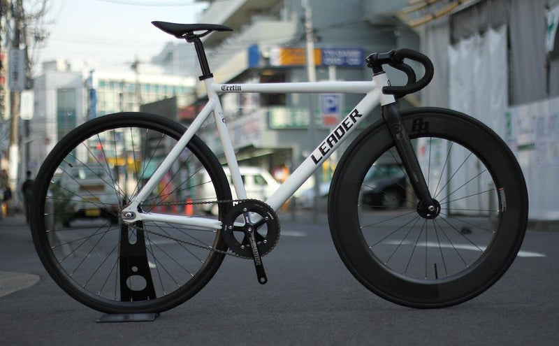 1月2日 LEADER BIKE CRETIN x SHRED Custom!!