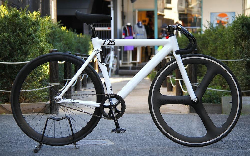LEADER BIKE 725WHITE×NOTORIOUS ALLOY キャンペーン残り2日!!