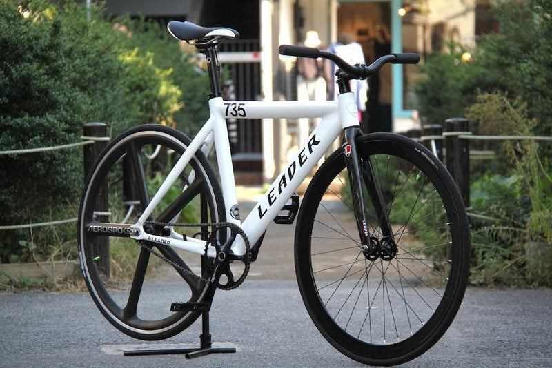 LEADER 735TR × AEROSPOKE CUSTOM BIKE