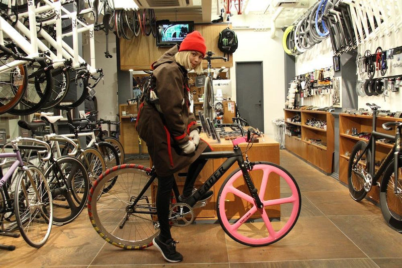 Sara Maryz Leader Bike