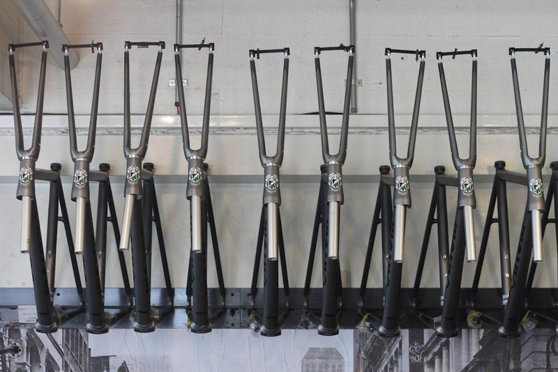 遂に最後のストックです。CINELLI MASH BOLT FRAME SET ¥125,000-