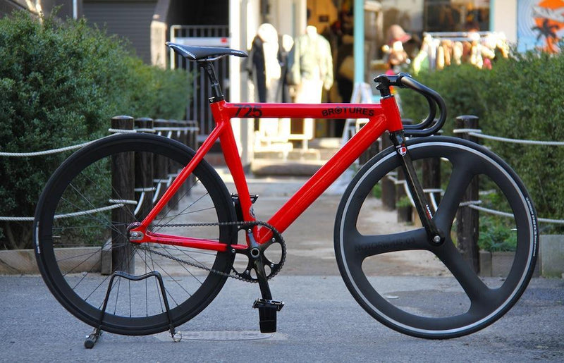 NEW YEAR SALE 残り1日！！！