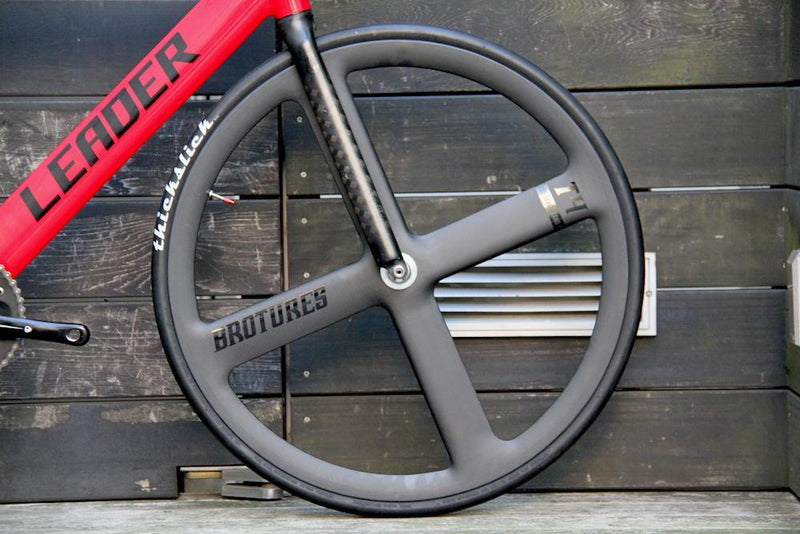 THICKSLICKタイヤ入荷！