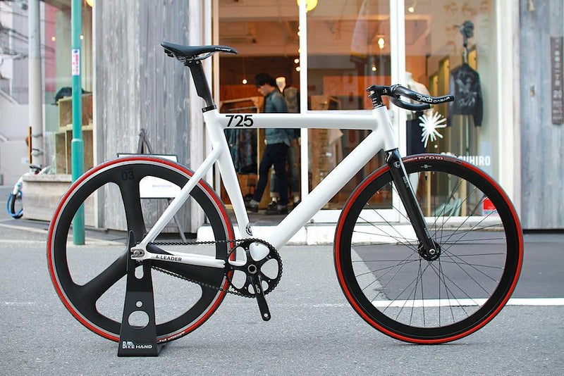 LEADER BIKE 725TR NOTORIOUS03 Rear Custom +α