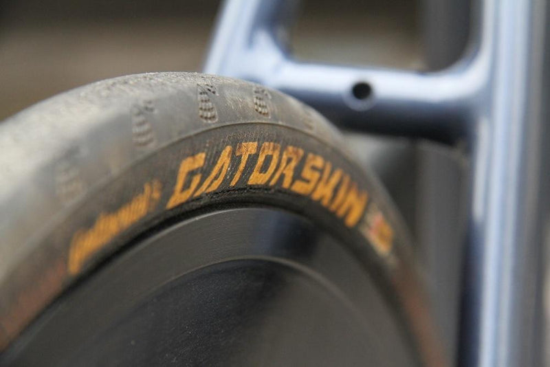 CONTINENTAL GATORSKIN 再入荷です！！