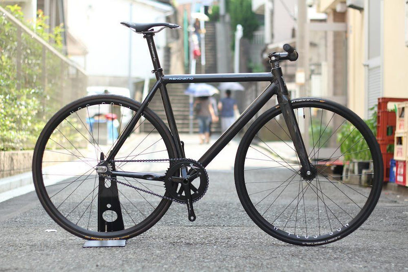 LEADER BIKES RENOVATIO YOKOHAMA CUSTOM.