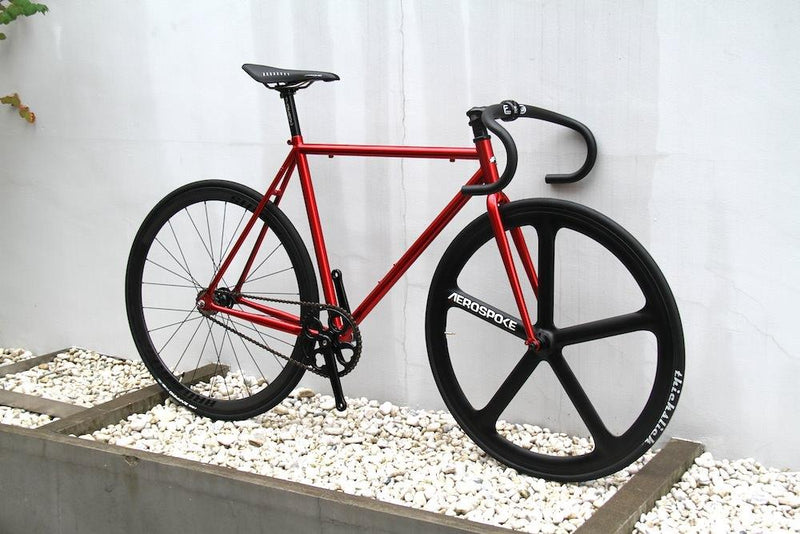 Fyxation PIXEL RED 52cm即納車あります