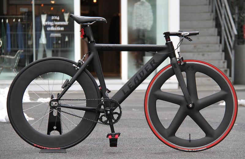 LEADER BIKE 735TR間もなく入荷!!