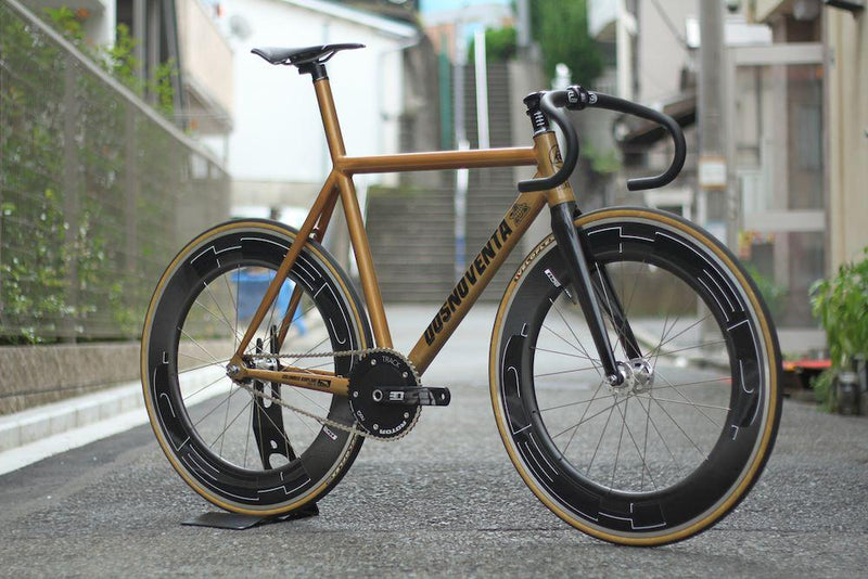 DOSNOVENTA HOUSTON RAW w/ HED WHEELS.