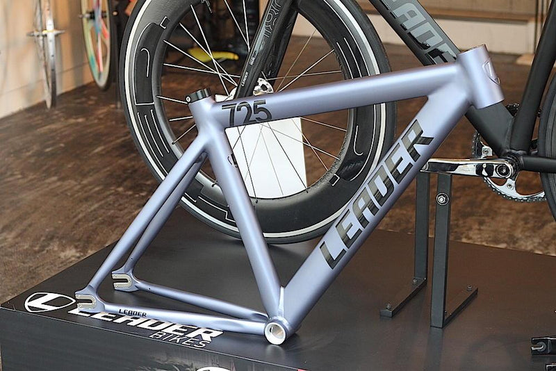 Special Price!!! LD 725 CARBON FORK SET !!!