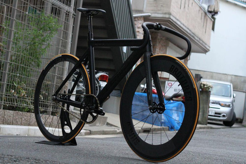 LEADER BIKES 735TR Carbon Custom