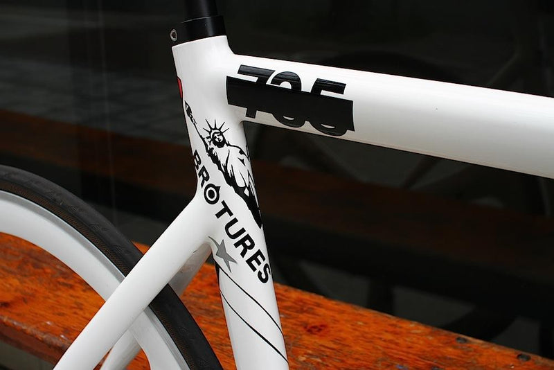 MY friend's BIKE BUILD BY BRO'OSAKA CREW!!!!!