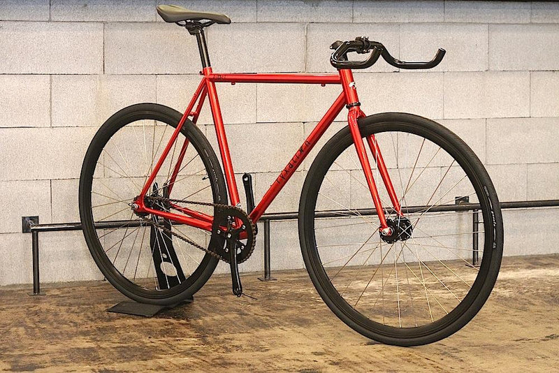 ”即日お持ち帰りの細身な奴！！”