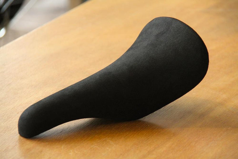 LEADER BIKE COSMIC SADDLE  SUEDE  &  SABER BULL HORN BAR SILVER 再入荷！