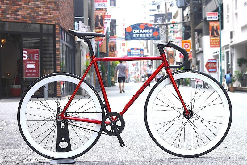 ”クロモリのシルエットは美しい！”