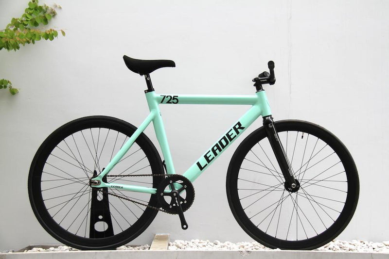 LEADER BIKE 725TR COMPLETE BIKE間もなく入荷