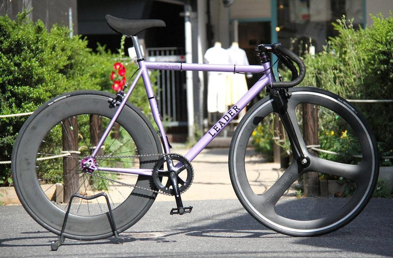 LADIES LEADER BIKE !!