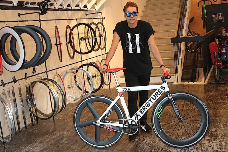 LUGZ & JERA DROPED IN BRO'OSAKA!!!