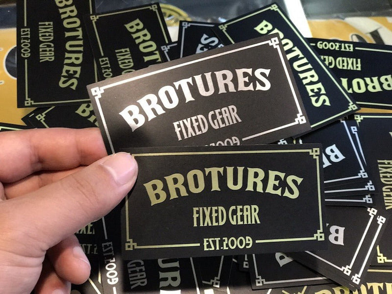 BROTURES Oiginal sticker配ってます。