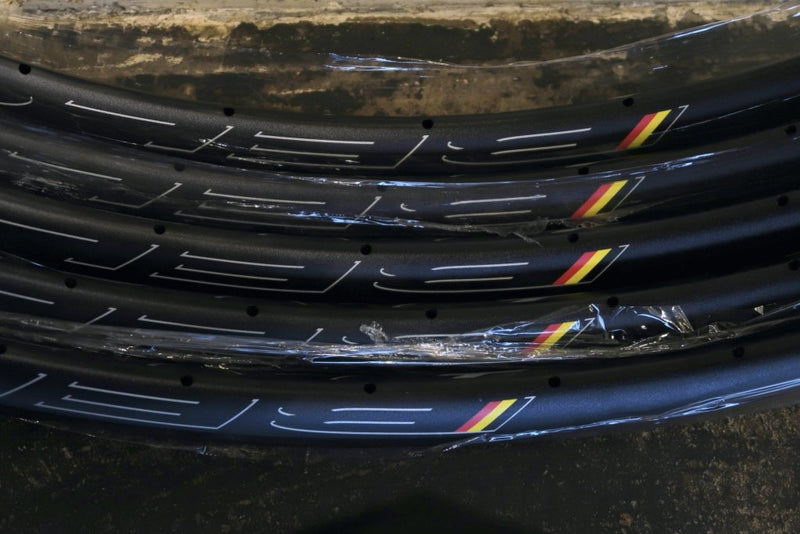 2021年の合言葉は”ある時に買え”